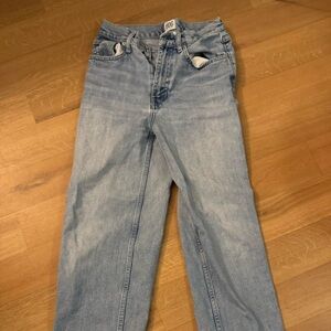 Urban Outfitters Women's Straight Leg BDG jeans